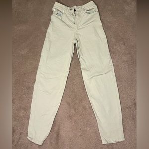 H&M sage green pant